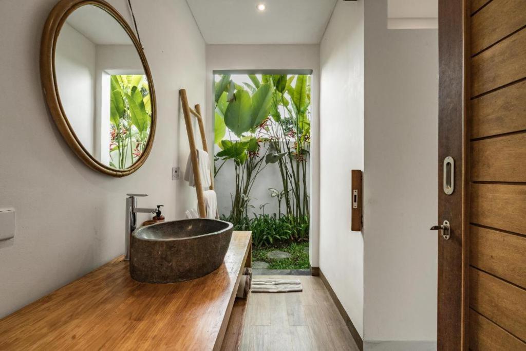 Luxury Escape 6 Bedroom Tropical Private Villa Cyn Ubud Esterno foto